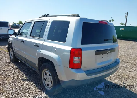 2013 Jeep Patriot Sport из США, поврежденный, VIN 1C4NJPBA7DD130017